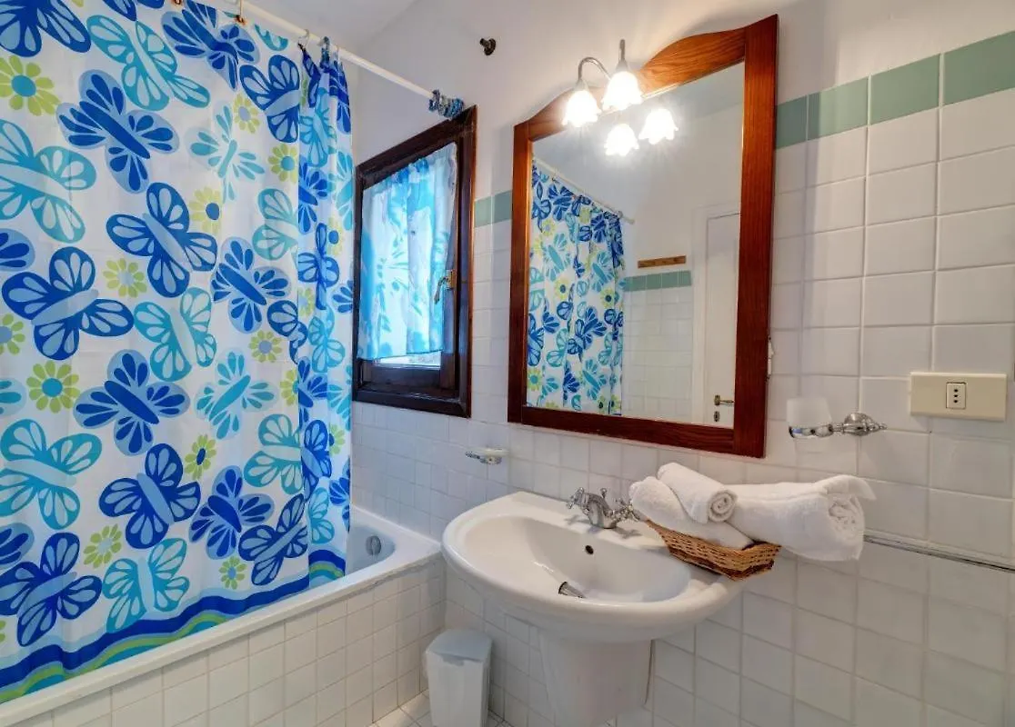 Charming Small Villa Bella Villetta No2019 Punta de su Torrione شقة